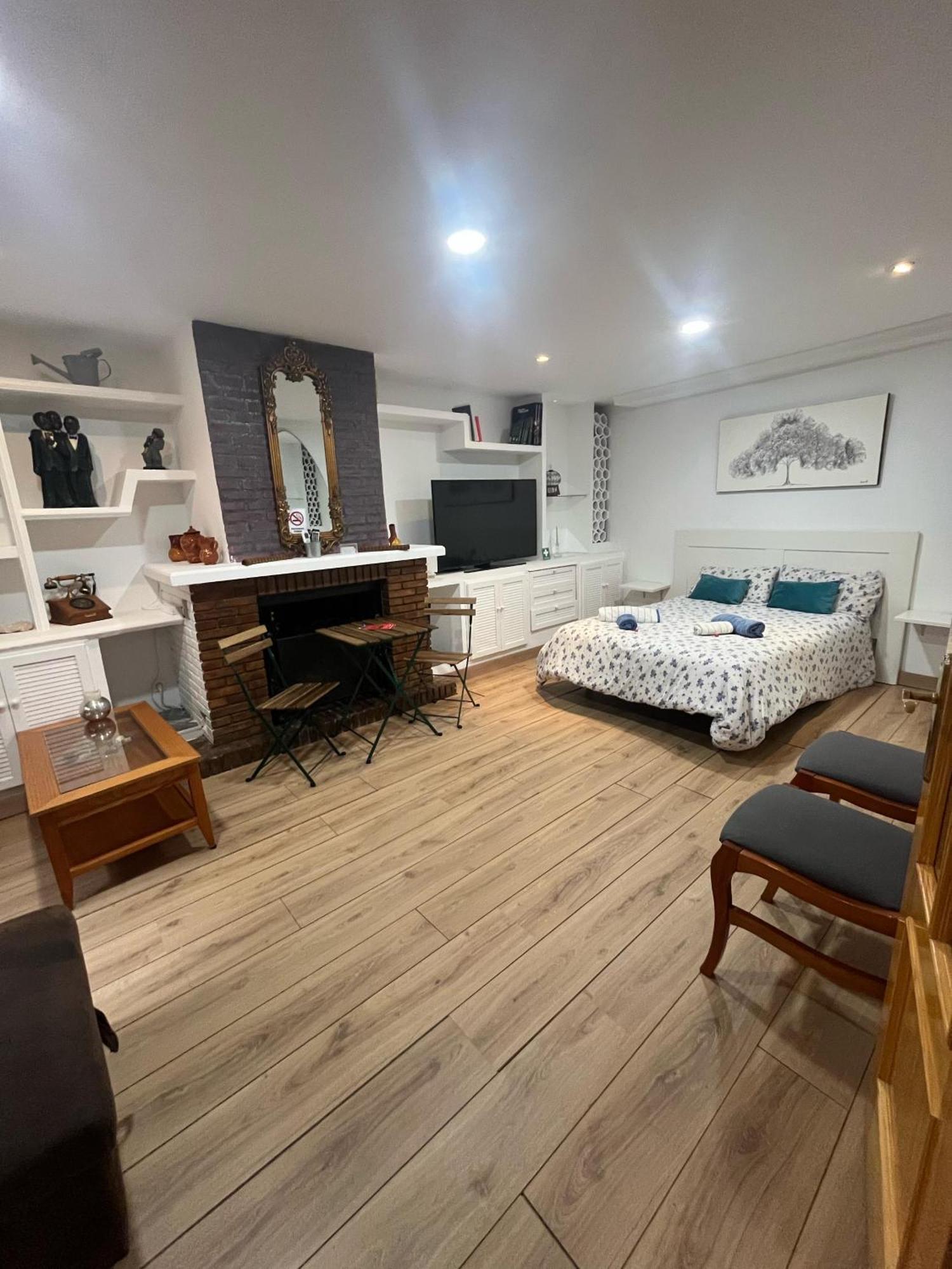 Apartmán Rosan Màlaga Exteriér fotografie